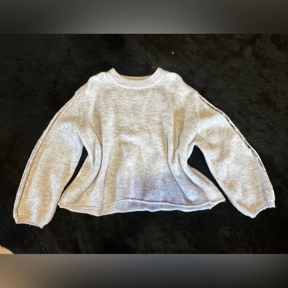 Sweater - Picture 2 of 5